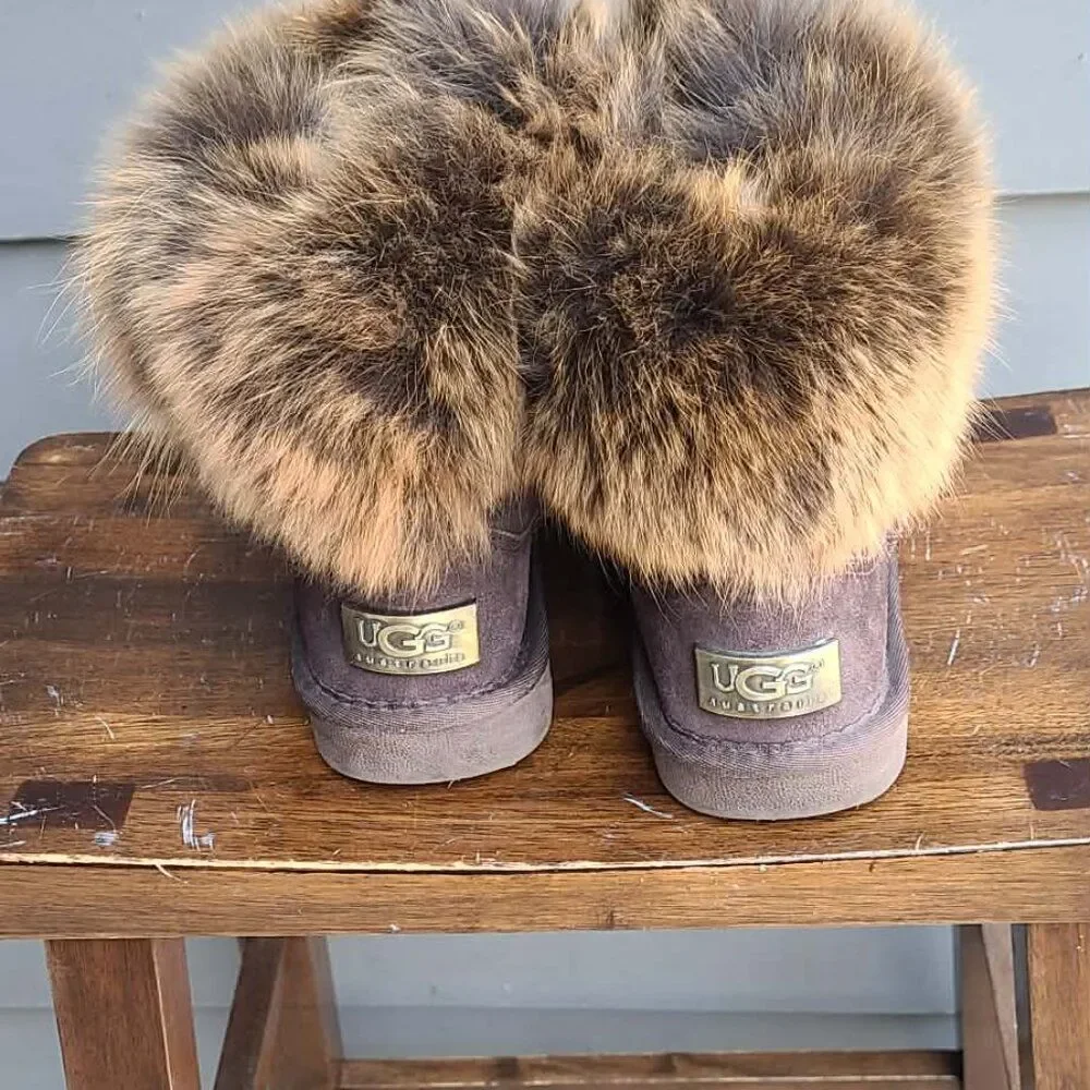 UGG Australia Brown Suede Real Fox Mini Boots size 9